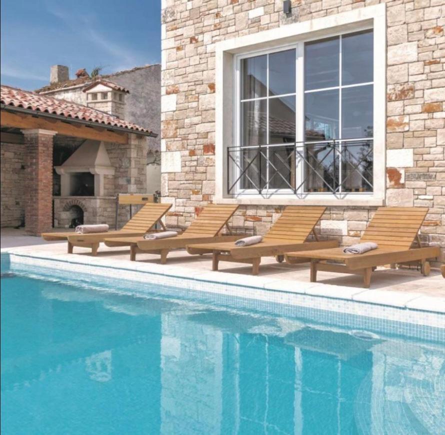 Moderne Istrische Steinvilla - 4 Sterne Mit Privatem, Beheizbaren Pool & Meerblick Kavran Exterior foto